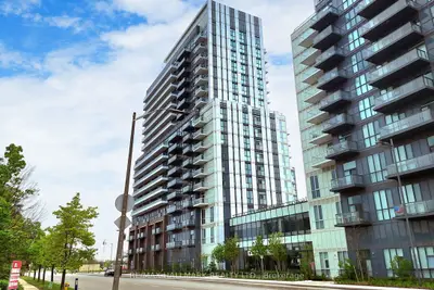 Condo Apartment in Vaughan