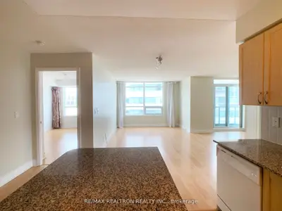 Condo Apartment in Markham