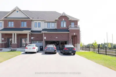 Att/Row/Townhouse in New Tecumseth