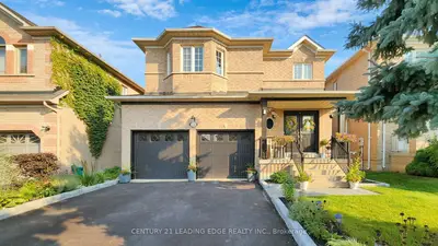 Detached in Vaughan