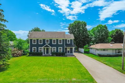 1010 Janette Street, Newmarket, On L3y 3c5