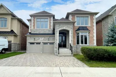 Detached in Vaughan