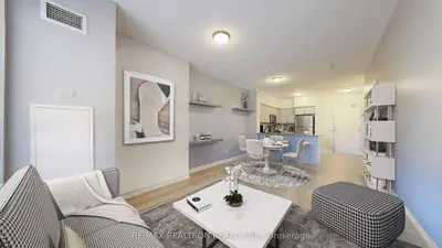 Condo Apartment in Richmond Hill