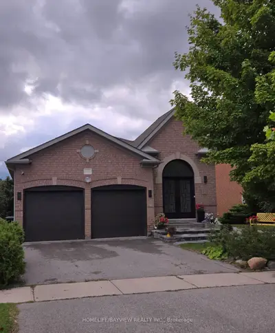 Detached in Newmarket