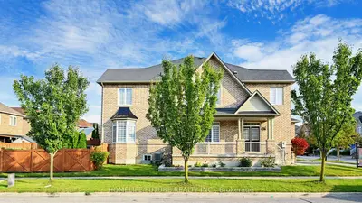 Semi-Detached in Markham
