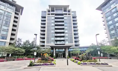 Condo Apartment in Markham
