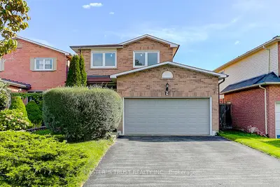 Detached in Markham