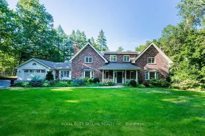 4636 Cherry Street, Whitchurch-stouffville, On L4a 7x4