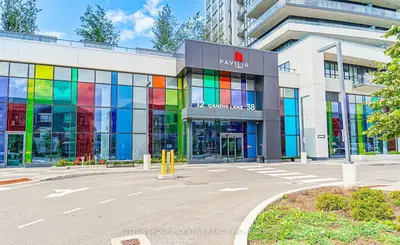 Condo Apartment in Markham