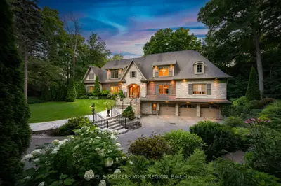 Detached in King
