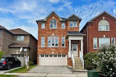 Detached in Markham