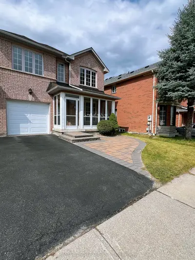 203 Silver Linden Drive, Richmond Hill, On L4b 4g6