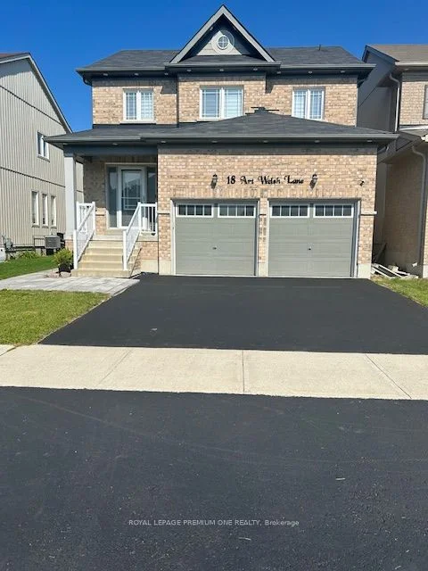 Detached in Brock