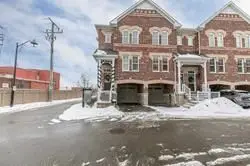 Att/Row/Townhouse in Vaughan