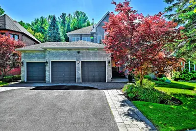 Detached in Aurora