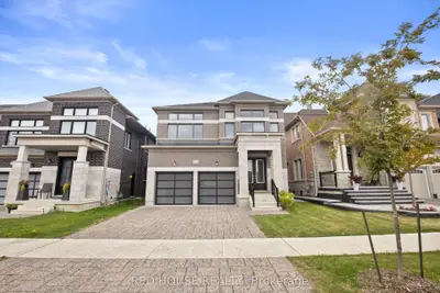 Detached in Vaughan