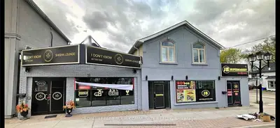 Upper Level in Newmarket