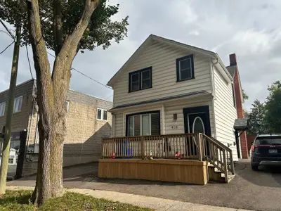 Detached in Newmarket