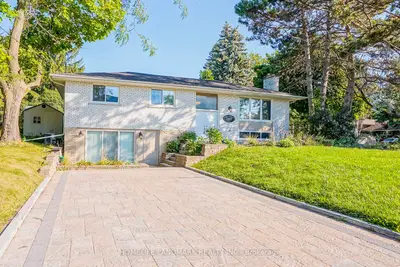 Detached in Markham