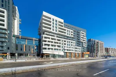Condo Apartment in Markham