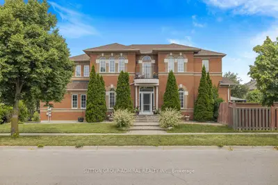 Detached in Vaughan