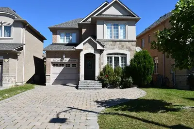 Detached in Vaughan