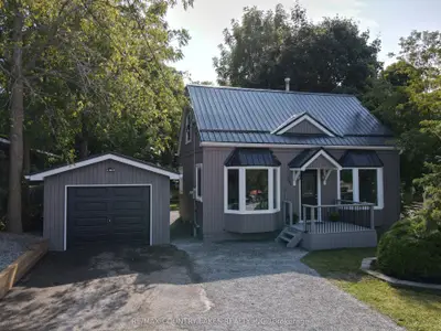 Detached in Brock