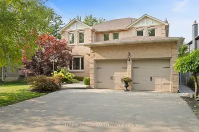 Detached in Richmond Hill