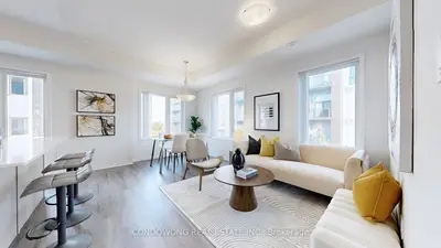 Condo Townhouse in Vaughan