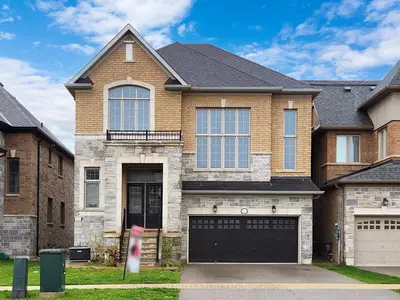 Detached in Innisfil