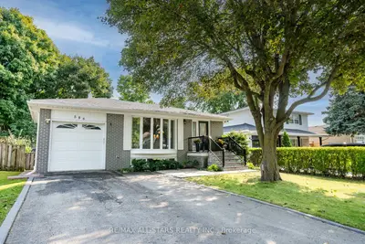 Detached in Whitchurch-Stouffville