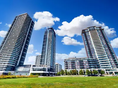 Condo Apartment in Markham