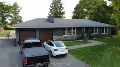 Detached in Uxbridge