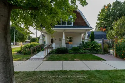 Detached in New Tecumseth