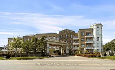 Condo Apartment in King