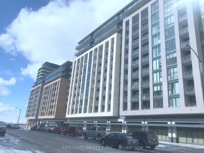 Condo Apartment in Vaughan