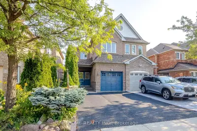 Semi-Detached in Vaughan