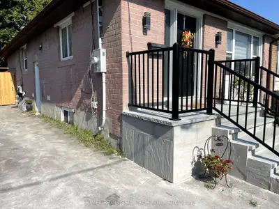 Lower Level in Newmarket