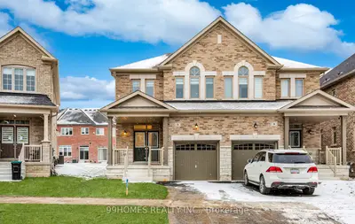 Semi-Detached in Bradford West Gwillimbury