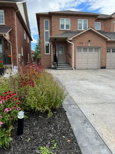 Semi-Detached in Vaughan