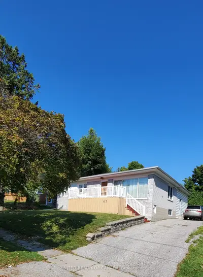 Detached in Newmarket
