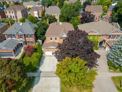 423 Mill Street, Richmond Hill, On L4c 7x4