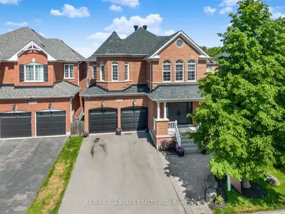 Detached in Whitchurch-Stouffville