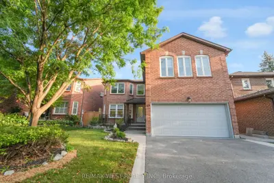 Detached in Vaughan