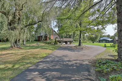 Rural Residential in East Gwillimbury