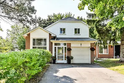 Detached in Richmond Hill