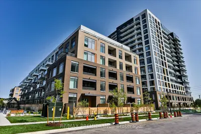 Condo Apartment in Vaughan