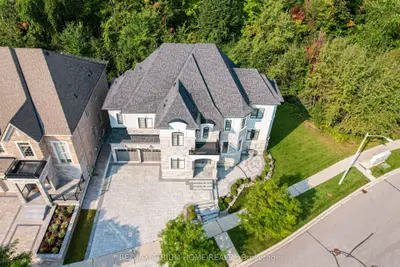 Detached in Aurora