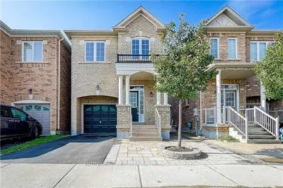 Detached in Markham