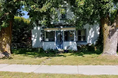 Detached in East Gwillimbury
